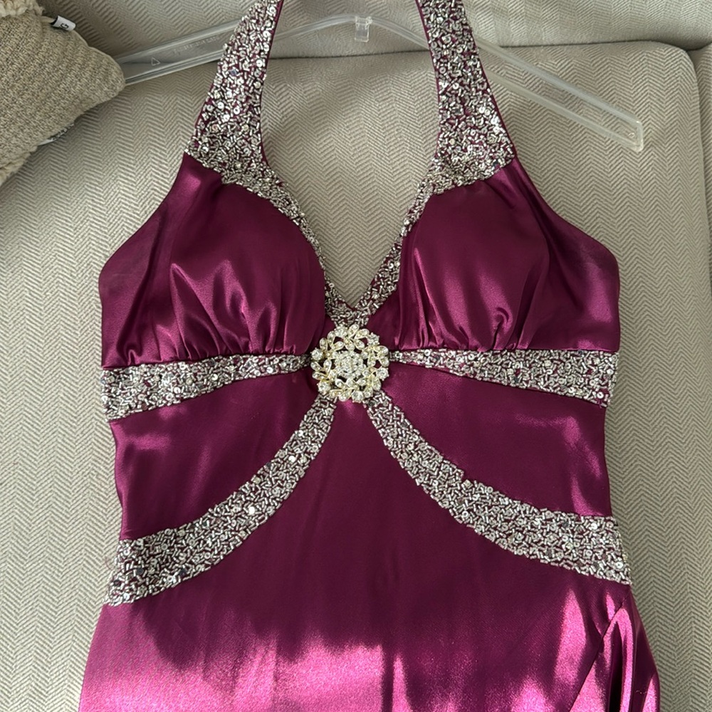 Halter neck formal dress